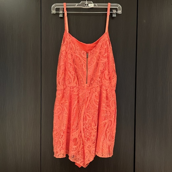 ALICE + OLIVIA Romper - Picture 2 of 4